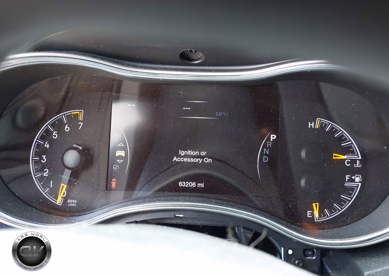 2020 Jeep Grand Cherokee Laredo E 4X4 VIN:1C4RJFAG4LC386489 - 7