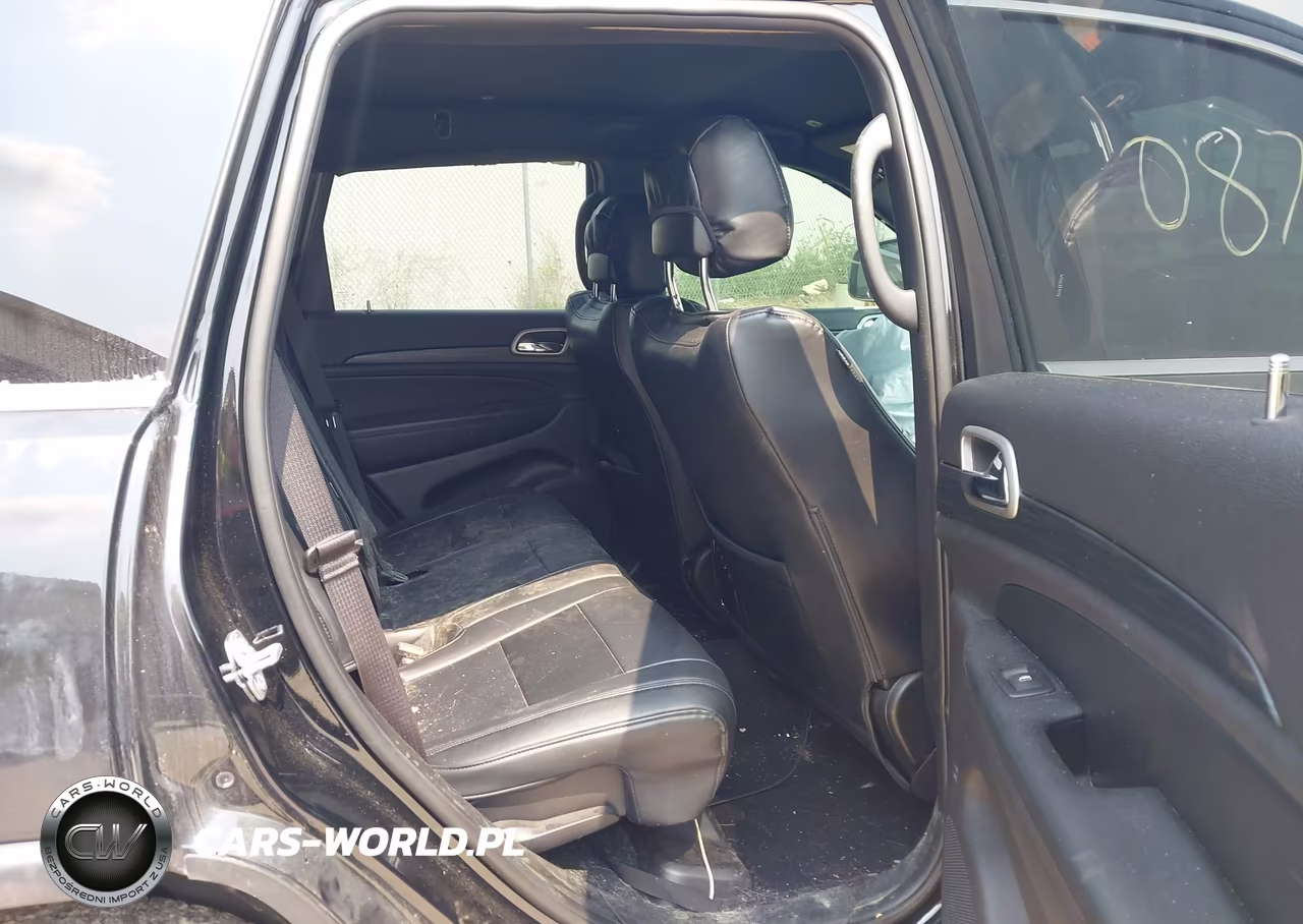 2020 Jeep Grand Cherokee Laredo E 4X4 VIN:1C4RJFAG4LC386489 - 8