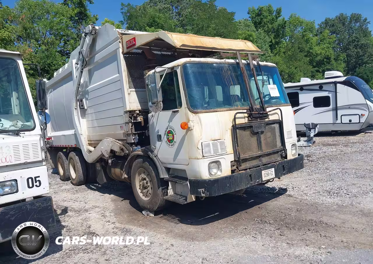 2010 Autocar Llc Xpeditor