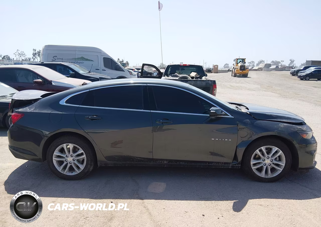 2018 Chevrolet Malibu Hybrid VIN:1G1ZF5SU5JF175659 - 13