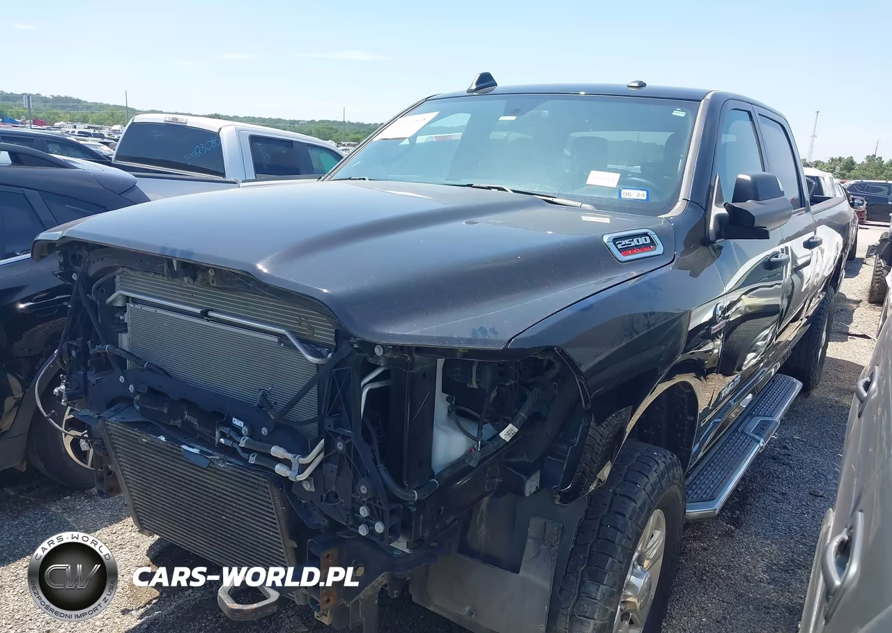 2022 Ram 2500 Tradesman 4X4 8' Box VIN:3C6UR5HLXNG314526 - 2