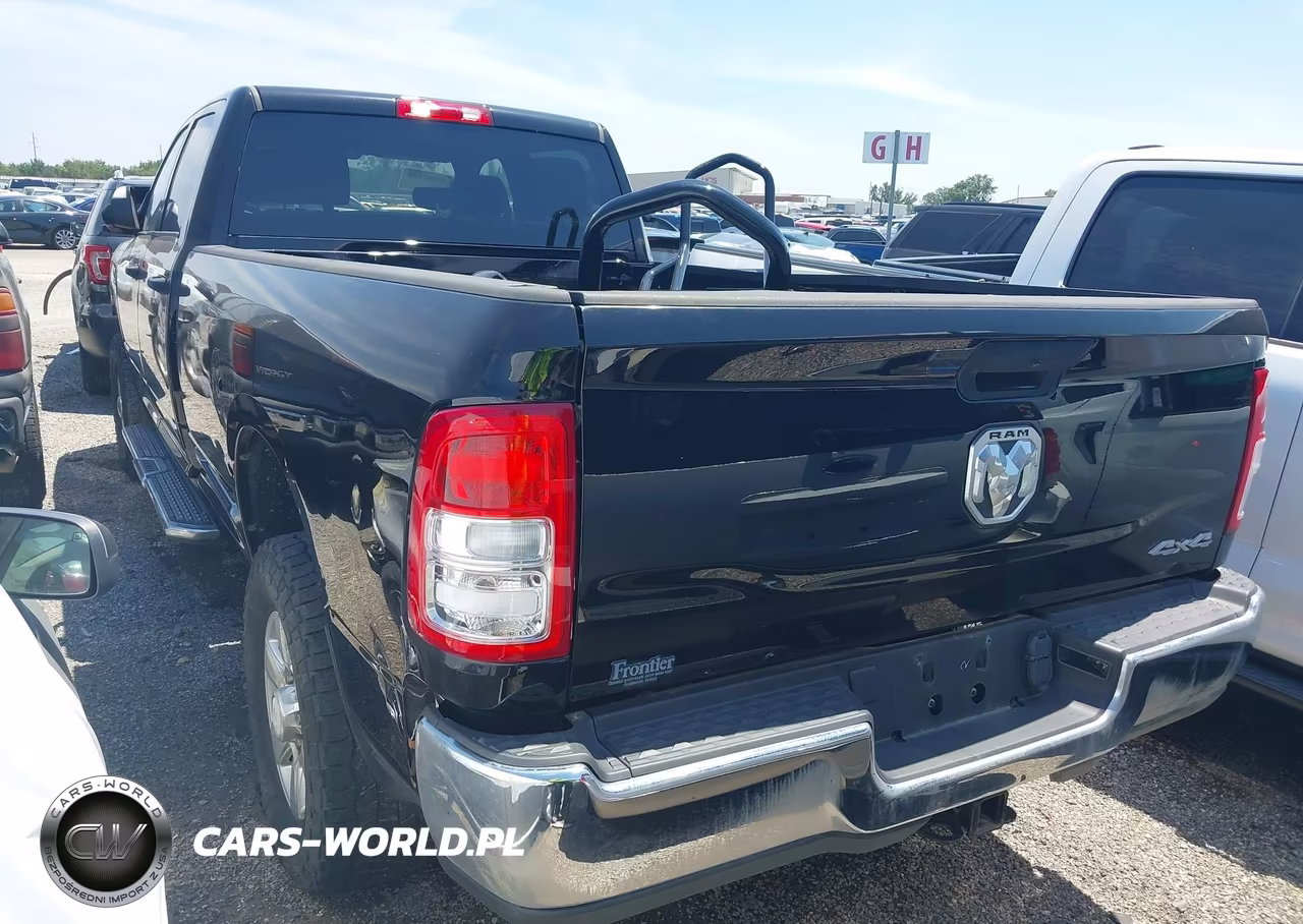 2022 Ram 2500 Tradesman 4X4 8' Box VIN:3C6UR5HLXNG314526 - 3
