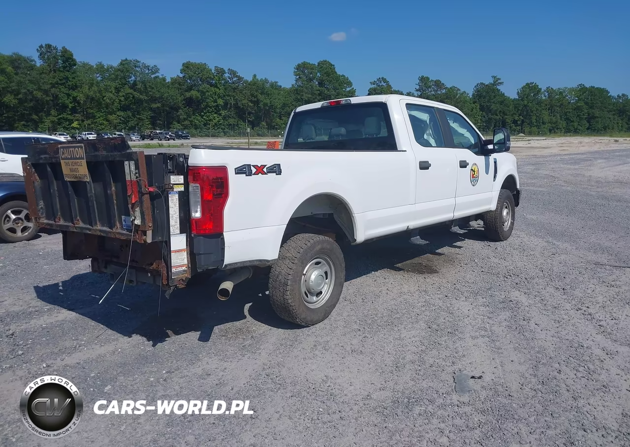 2017 Ford F-250 Xl VIN:1FT7W2B62HED11566 - 4