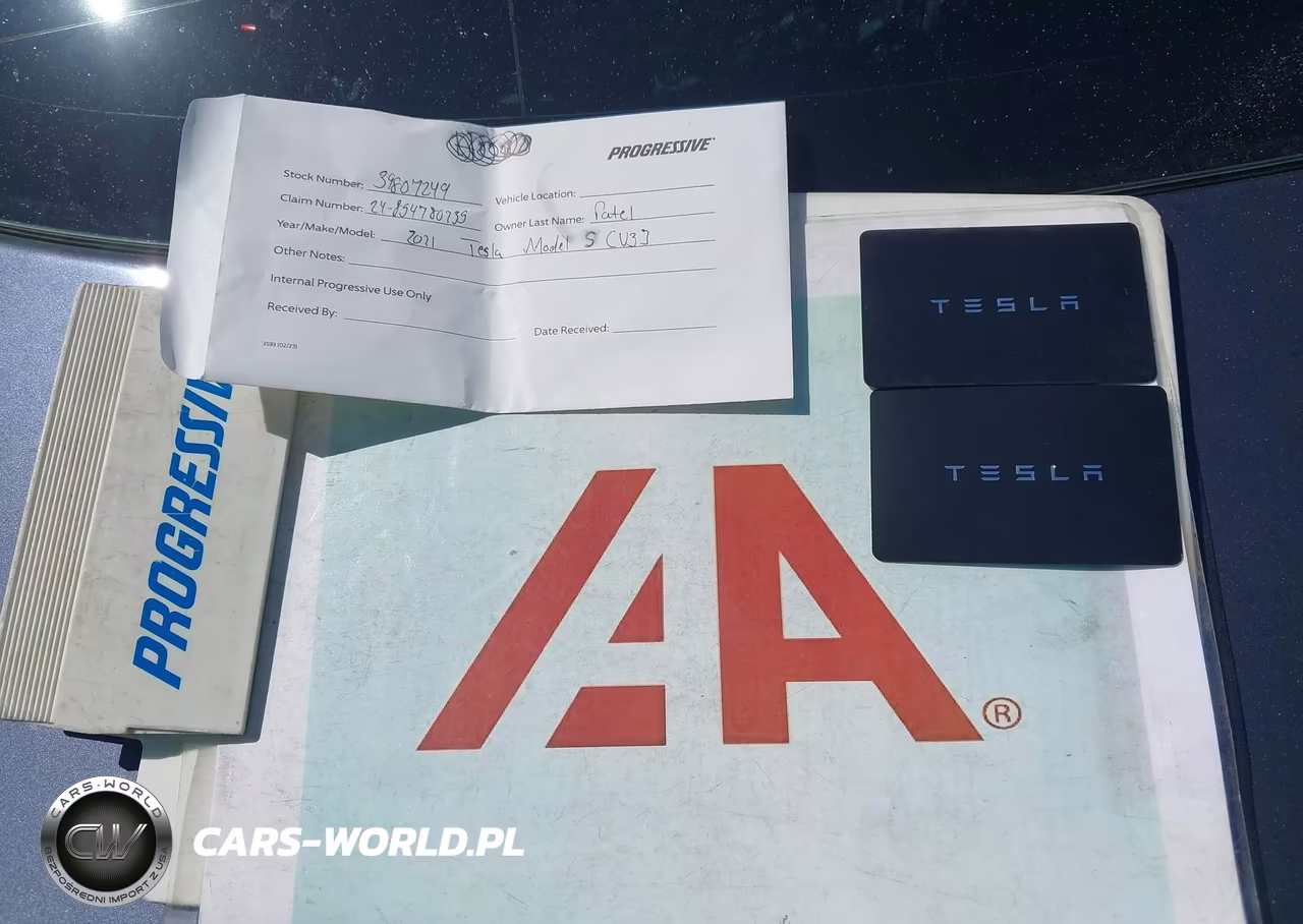 2021 Tesla Model S Long Range Dual Motor All-Wheel Drive VIN:5YJSA1E57MF430387 - 11