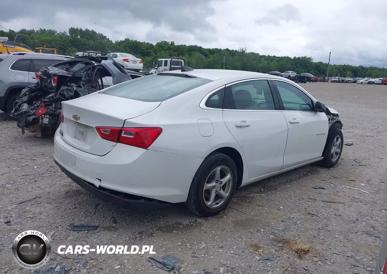 2018 Chevrolet Malibu 1Ls VIN:1G1ZB5ST1JF290228 - 4