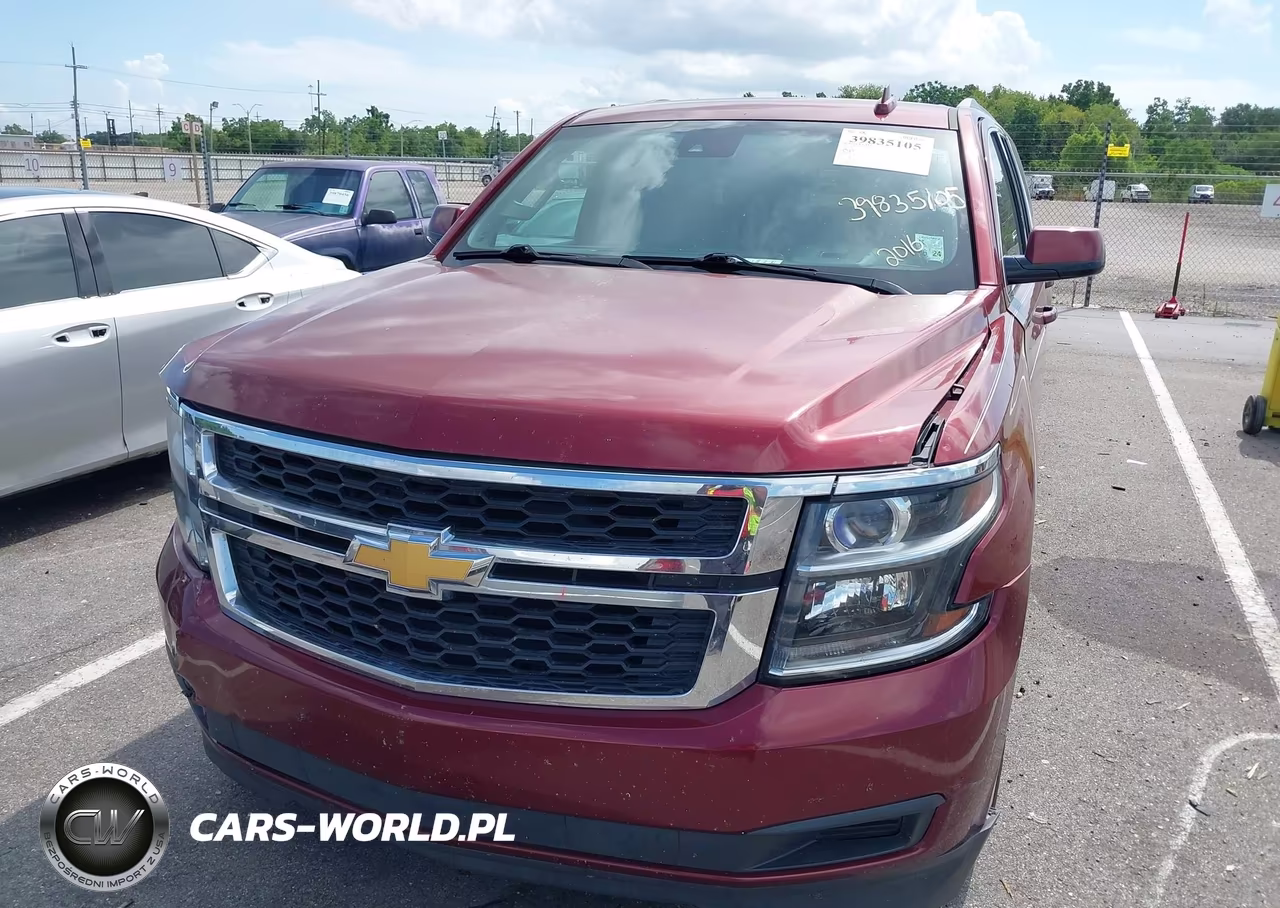 2016 Chevrolet Suburban Lt VIN:1GNSCHKCOGR433336 - 12
