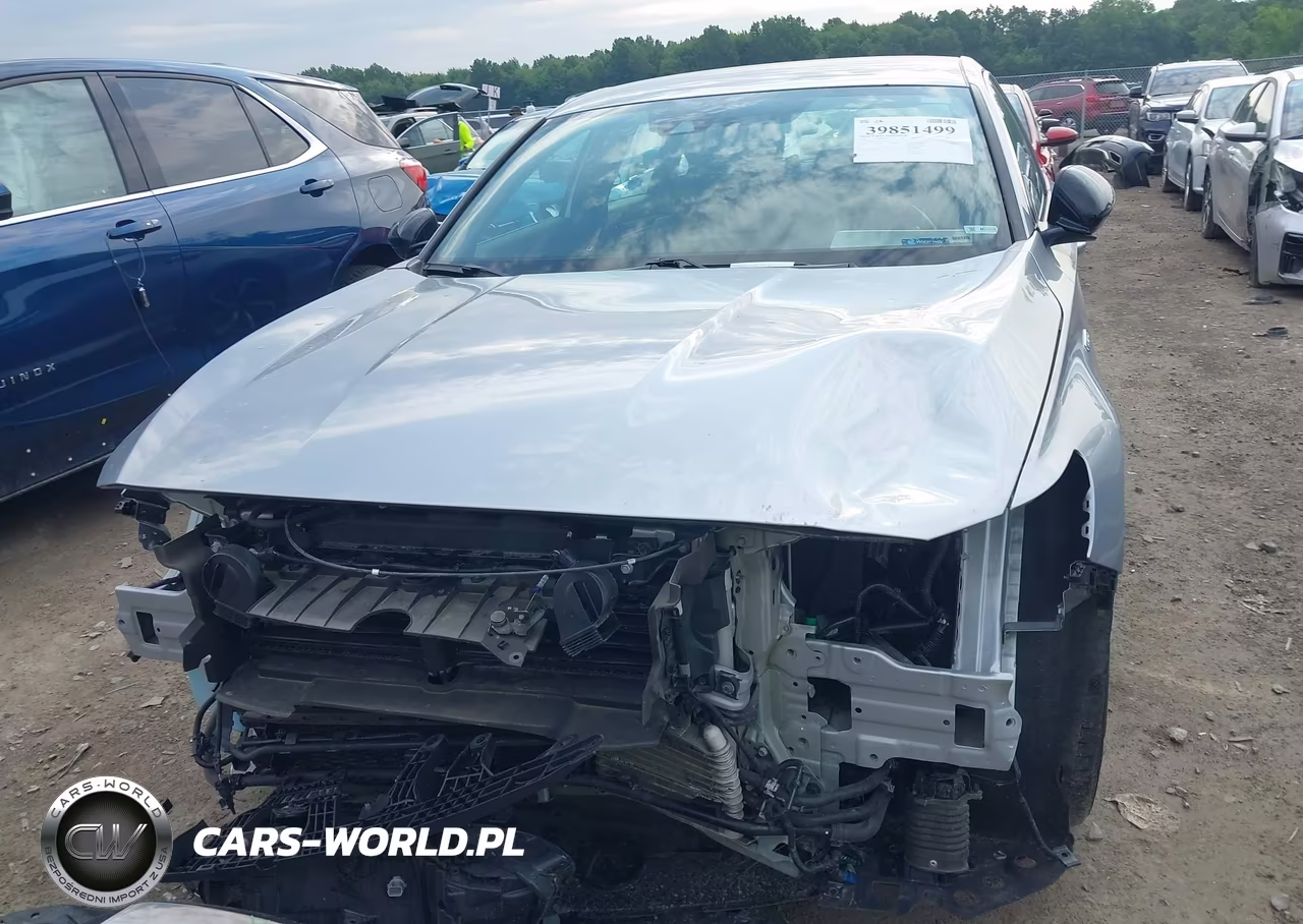 2022 Honda Accord Hybrid Sport VIN:1HGCV3F20NA027792 - 13