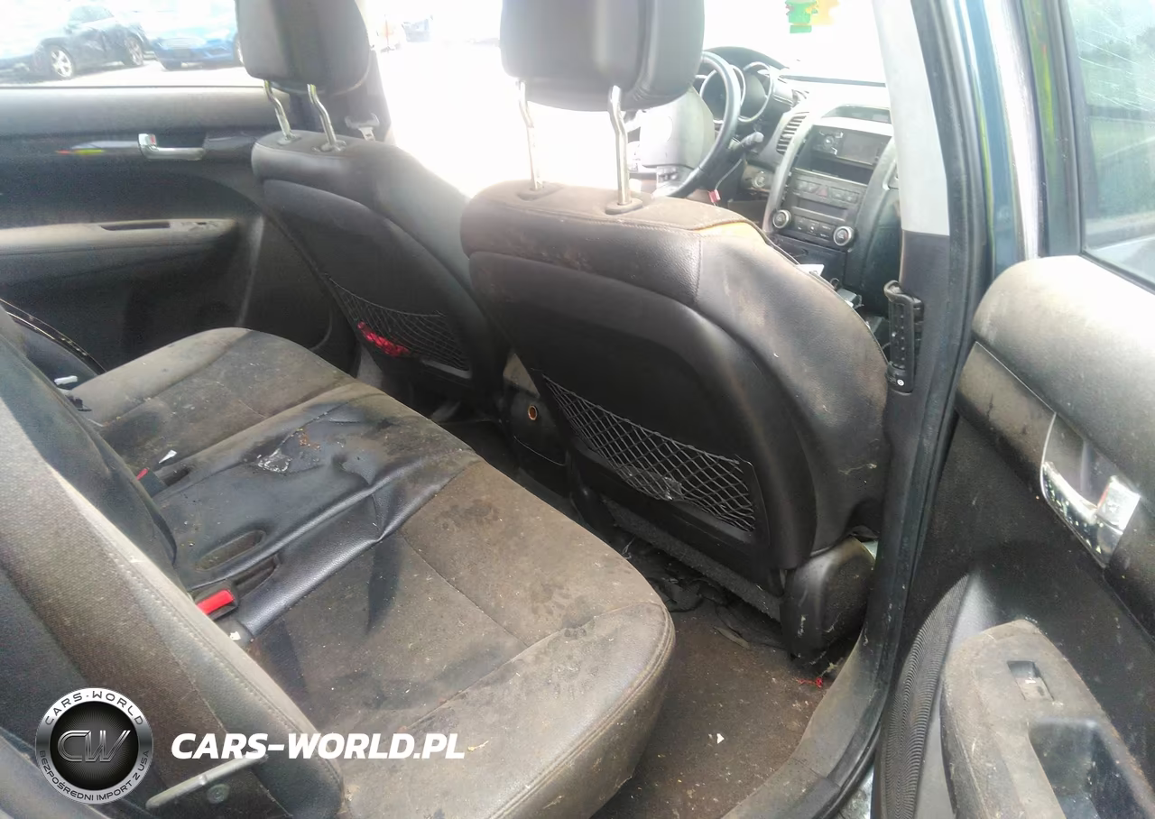 2011 Kia Sorento Ex V6 VIN:5XYKUDA28BG009837 - 8