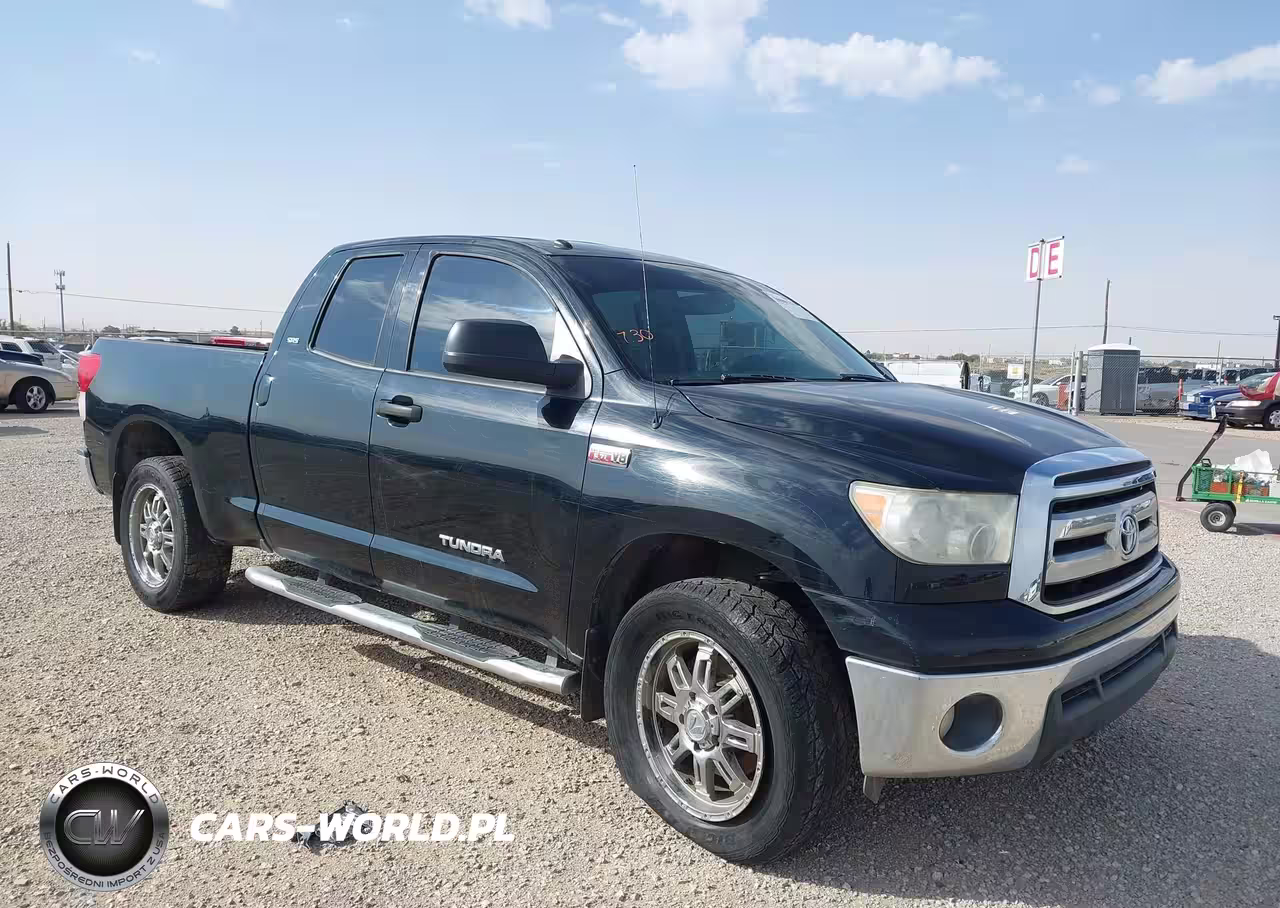 2013 Toyota Tundra Grade 5.7L V8