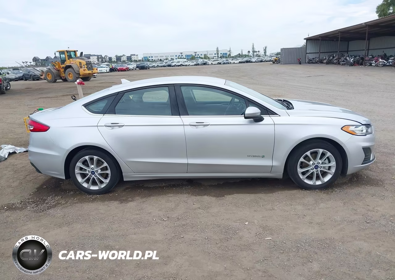 2019 Ford Fusion Hybrid Se VIN:3FA6P0LU0KR175183 - 14