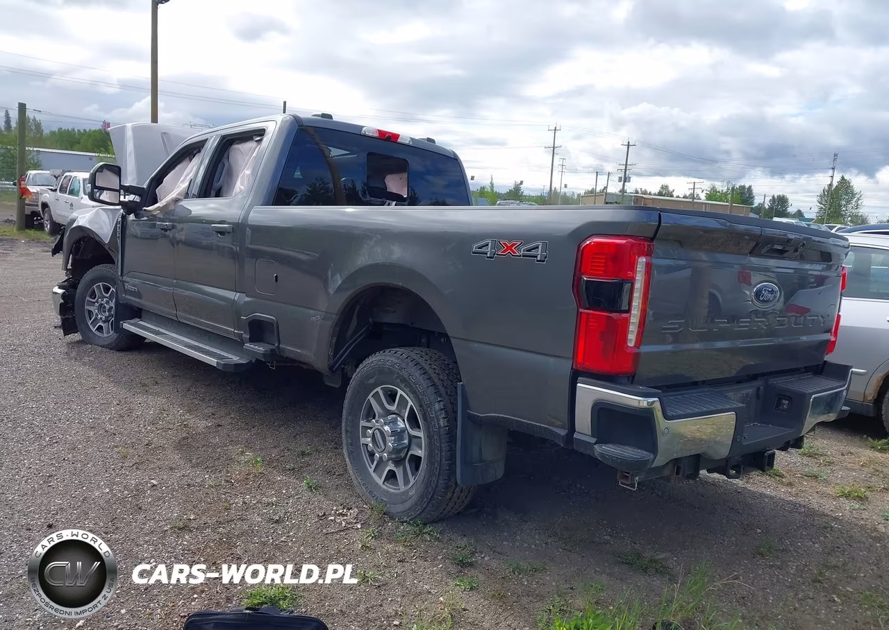 2004 Chevrolet Silverado 1500 Work Truck VIN:1GCEC14X64Z182623 - 3