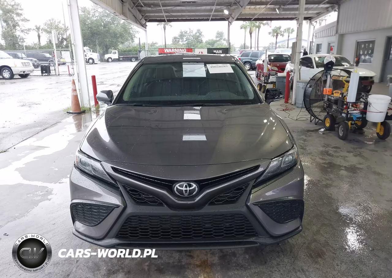 2024 Toyota Camry Se VIN:4T1G11AKXRU199741 - 12