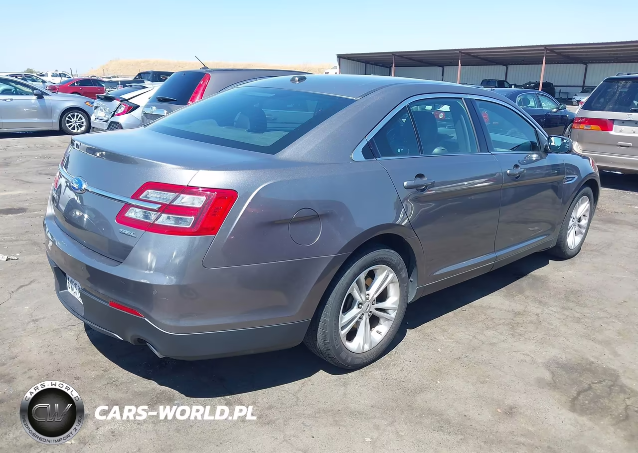 2013 Ford Taurus Sel VIN:1FAHP2E83DG118815 - 4