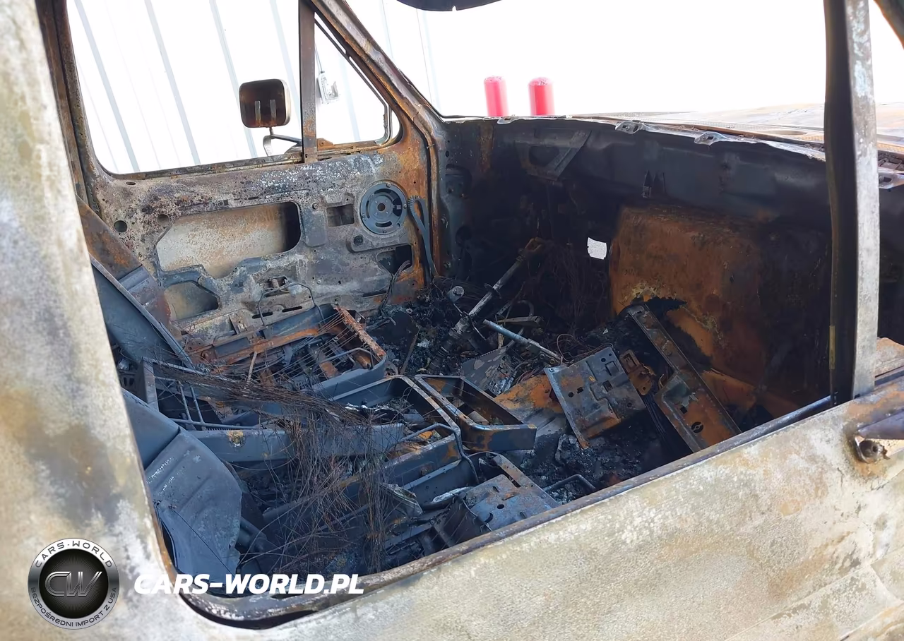 1996 Ford F350 VIN:2FTHF36G5TCA68153 - 5
