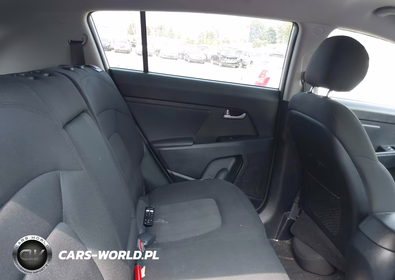 2012 Kia Sportage Lx VIN:KNDPB3A24C7315857 - 8