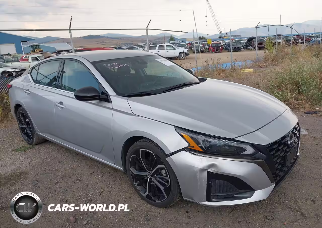 2023 Nissan Altima Sr Fwd