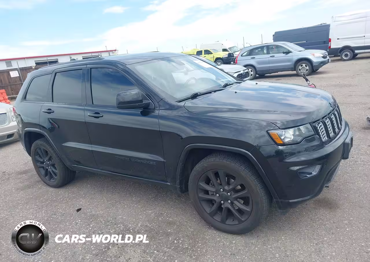 2020 Jeep Grand Cherokee Laredo