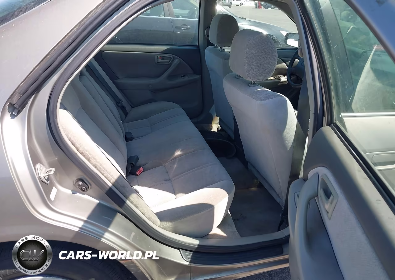 1999 Toyota Camry Ce VIN:4T1BG22K0XU546083 - 8