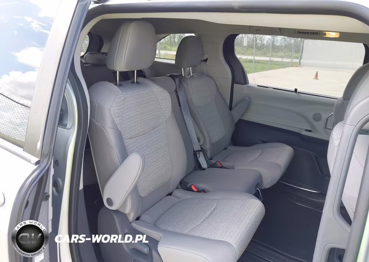 2021 Toyota Sienna Le VIN:5TDKRKEC3MS037141 - 8