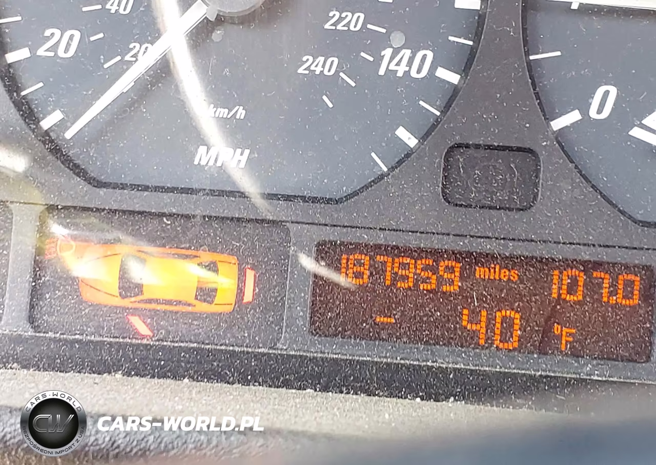 2001 BMW 325Ci VIN:WBABS33411JY58301 - 15