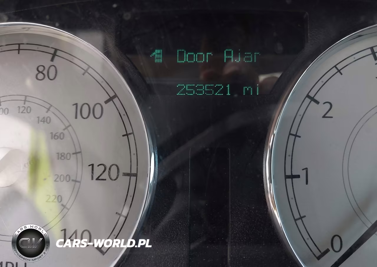 2005 Chrysler 300 Touring VIN:2C3JA53G05H156926 - 7