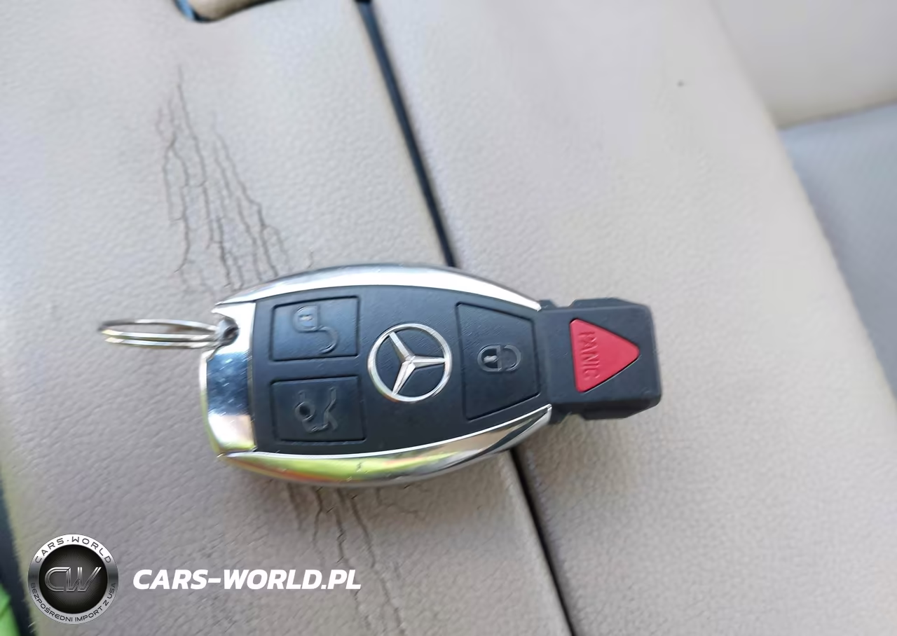 2010 Mercedes-Benz E 350 VIN:WDDHF5GB7AA129327 - 11