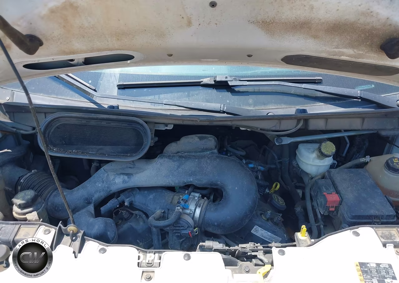 2018 Ford Transit-350 VIN:1FTBW2CM0JKA27822 - 10