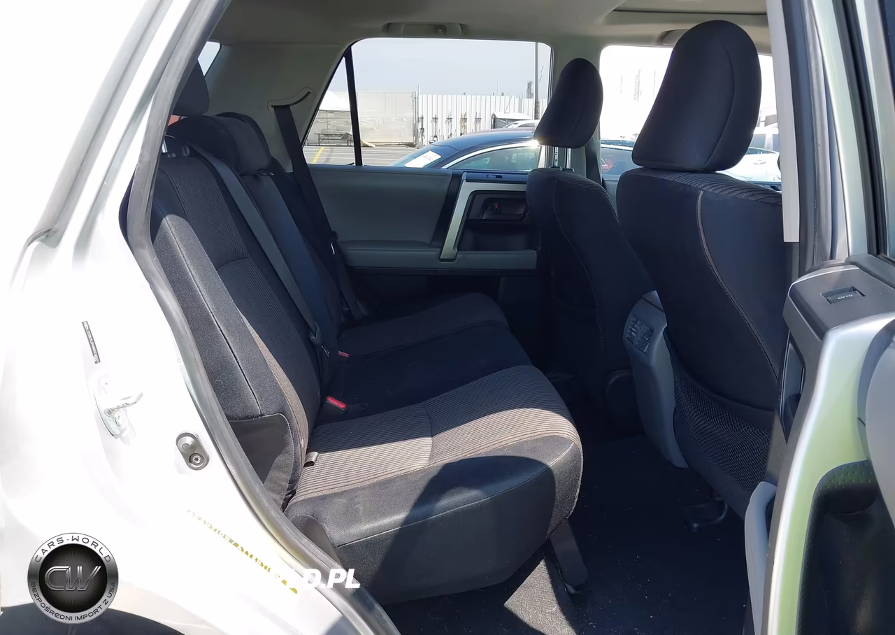 2010 Toyota 4Runner Sr5 V6 VIN:JTEBU5JR4A5024597 - 8