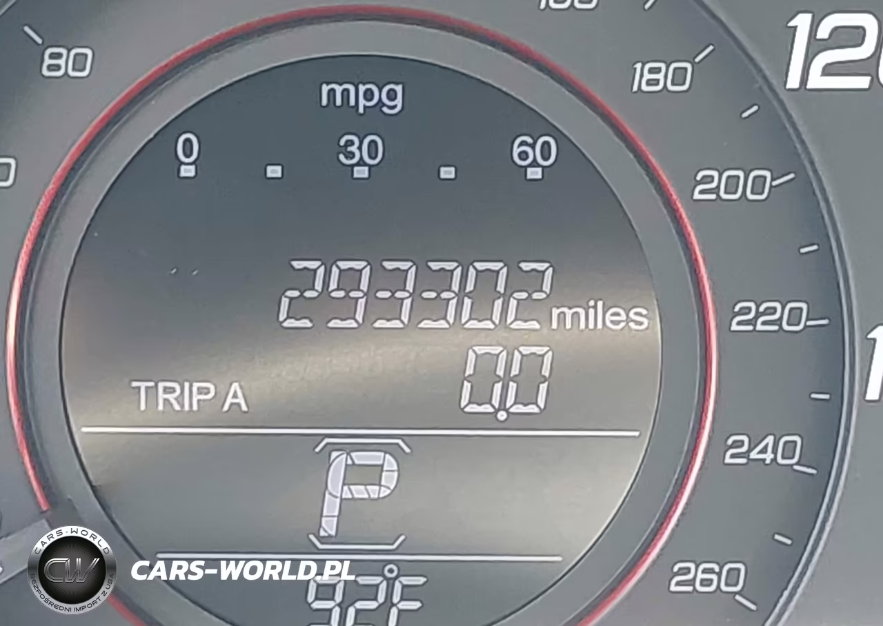 2013 Honda Accord Sport VIN:1HGCR2F5XDA197245 - 15