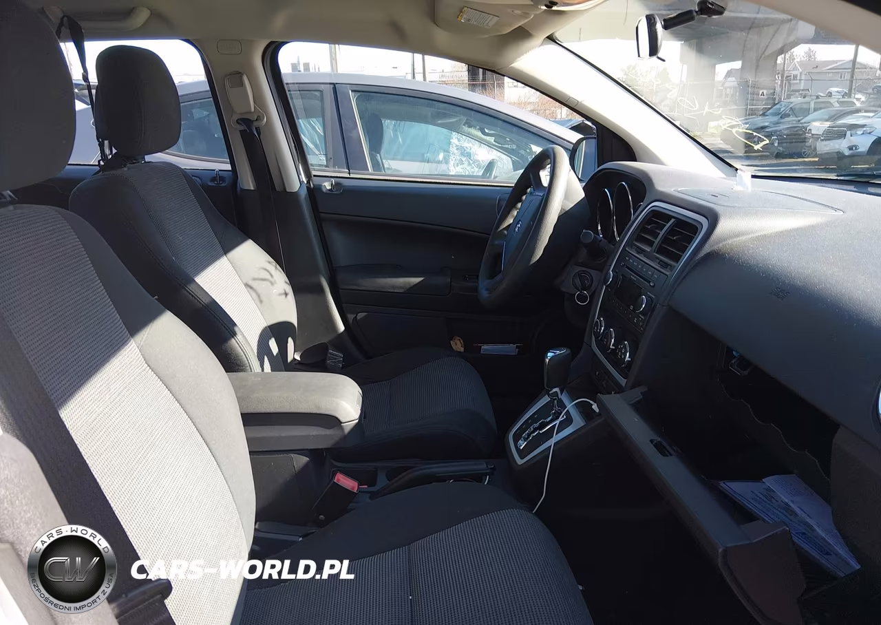 2011 Dodge Caliber Uptown VIN:1B3CB9HB7BD132784 - 5