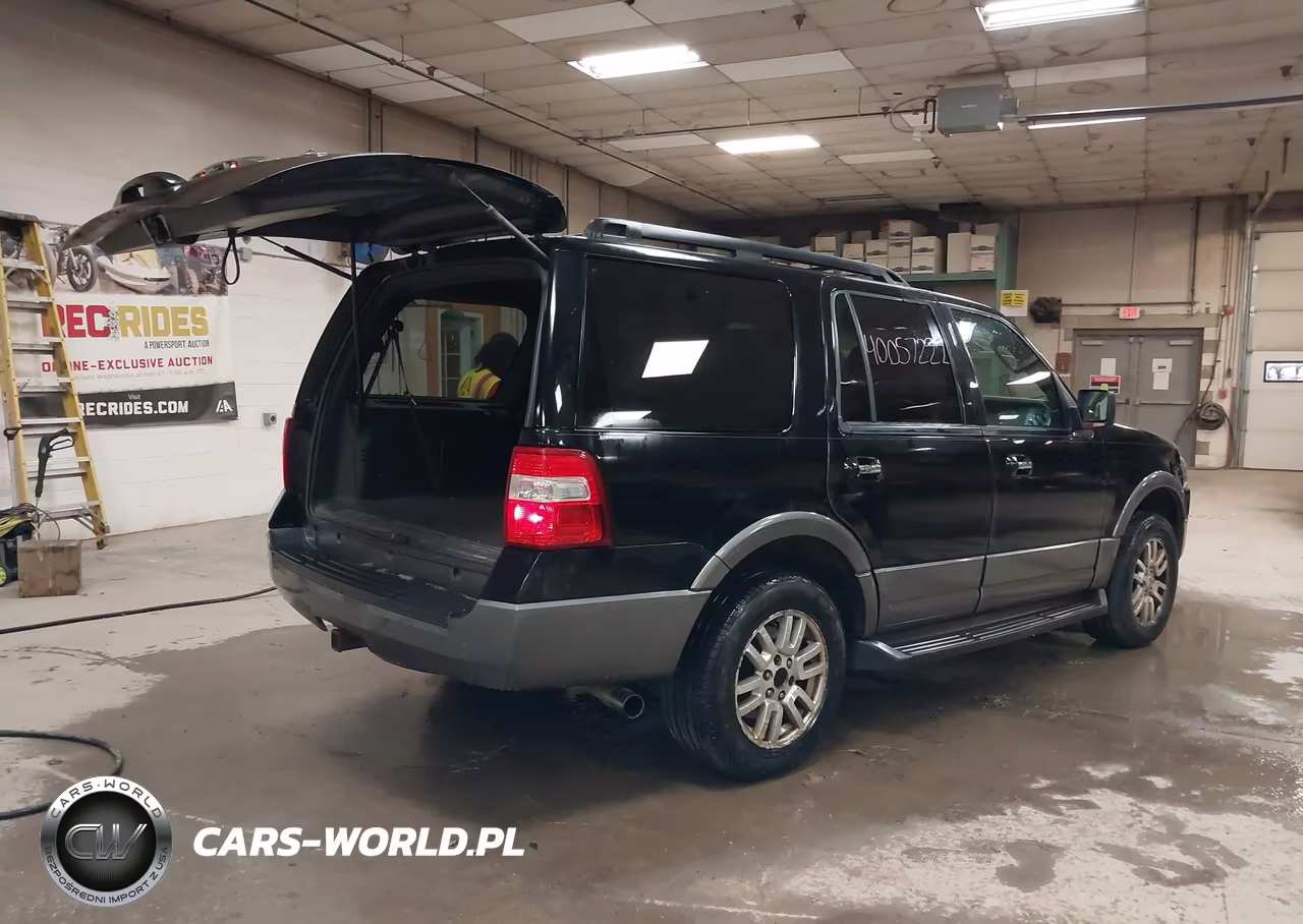 2011 Ford Expedition Xlt VIN:1FMJU1J58BEF56664 - 4