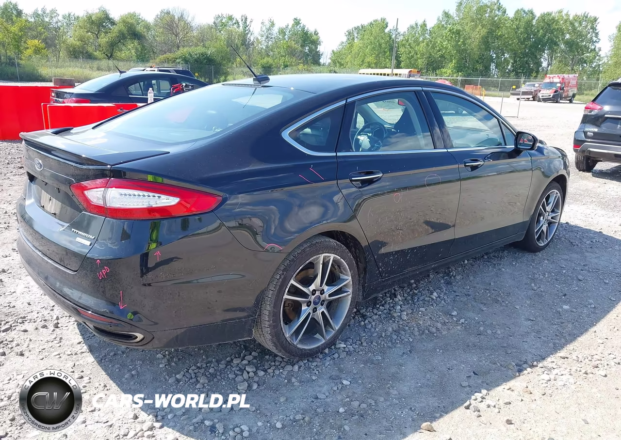 2016 Ford Fusion Titanium VIN:3FA6P0K98GR114586 - 4