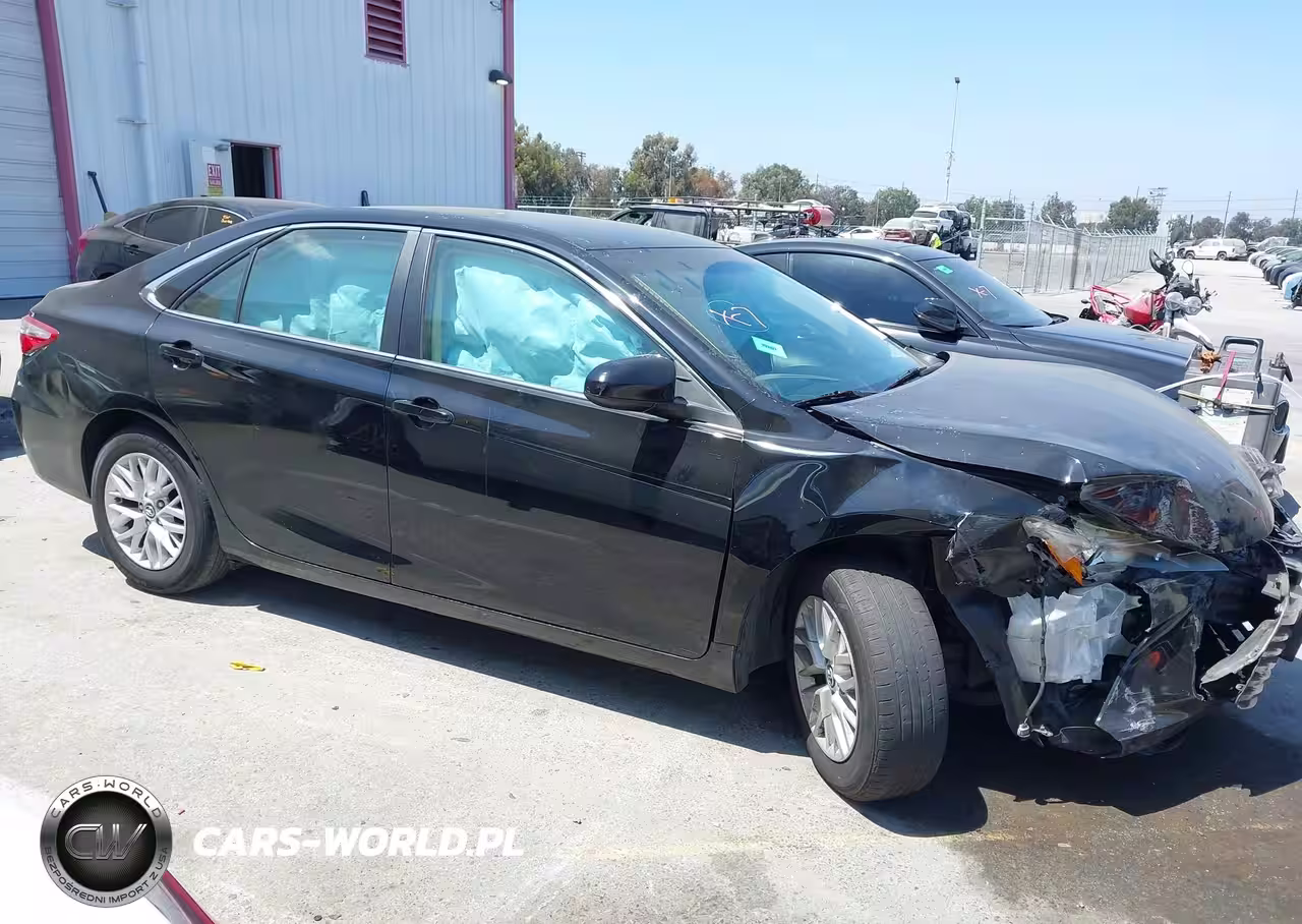 2017 Toyota Camry Le