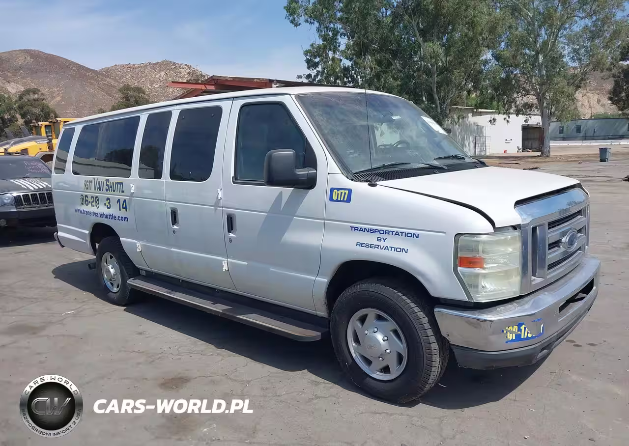 2011 Ford E-350 Super Duty Xlt