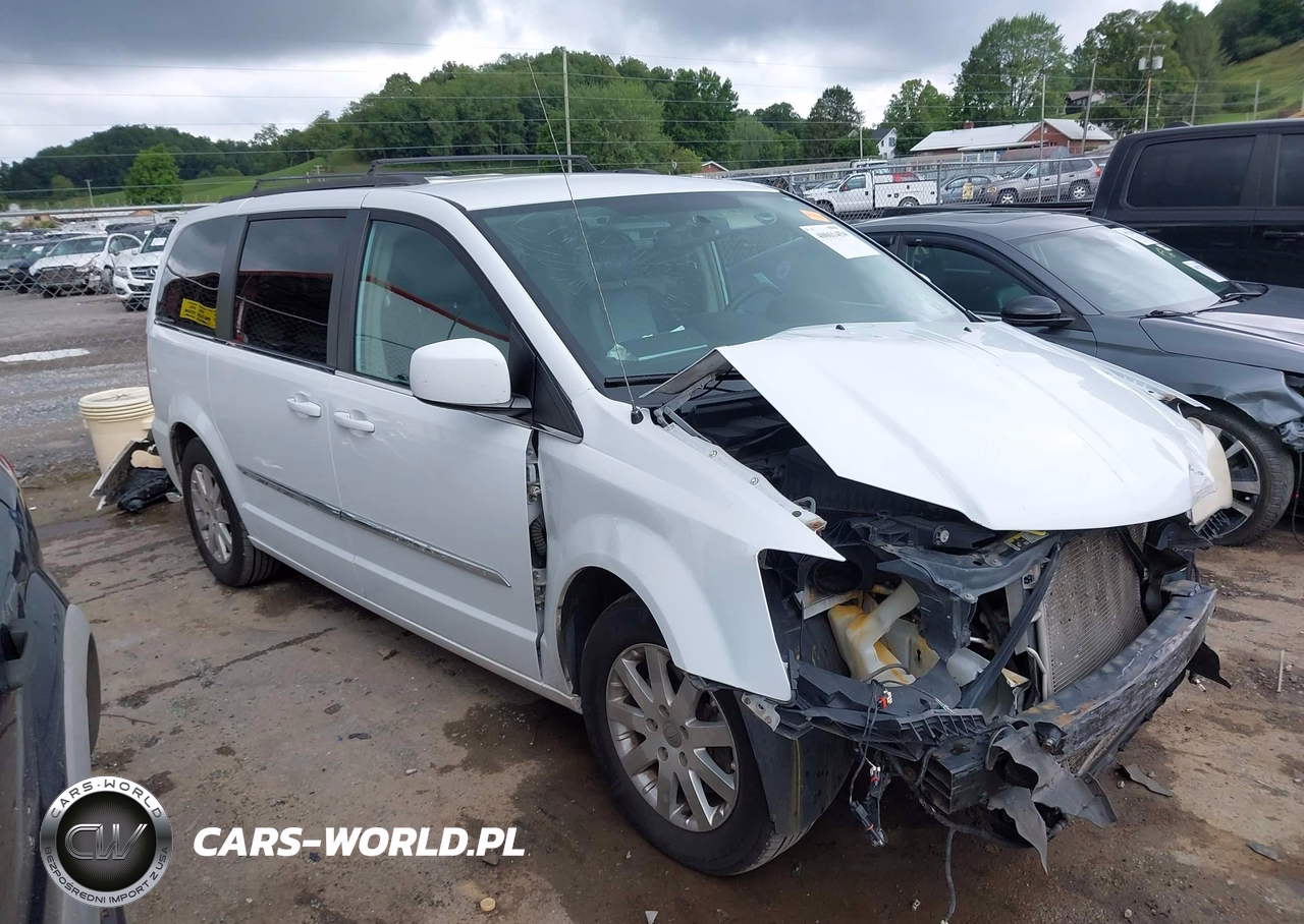 2014 Chrysler Town & Country Touring