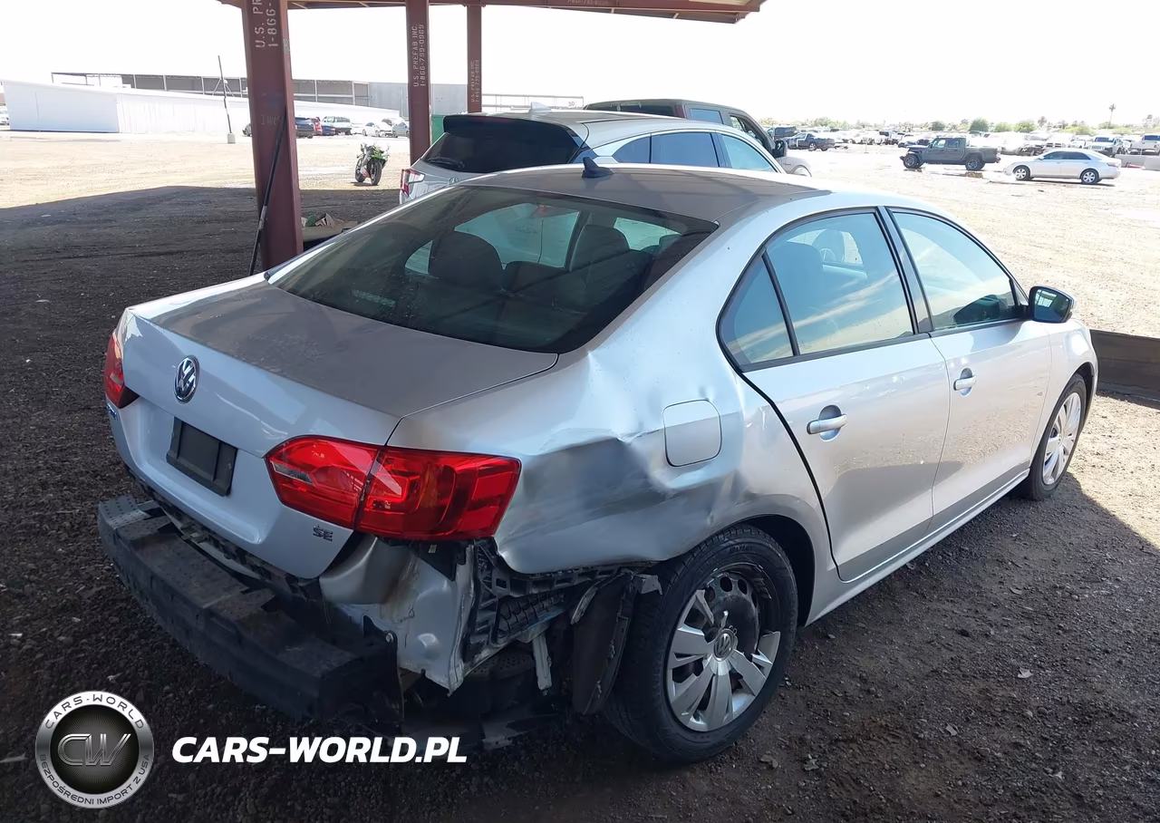 2014 Volkswagen Jetta 1.8T Se VIN:3VWD17AJ5EM262080 - 4