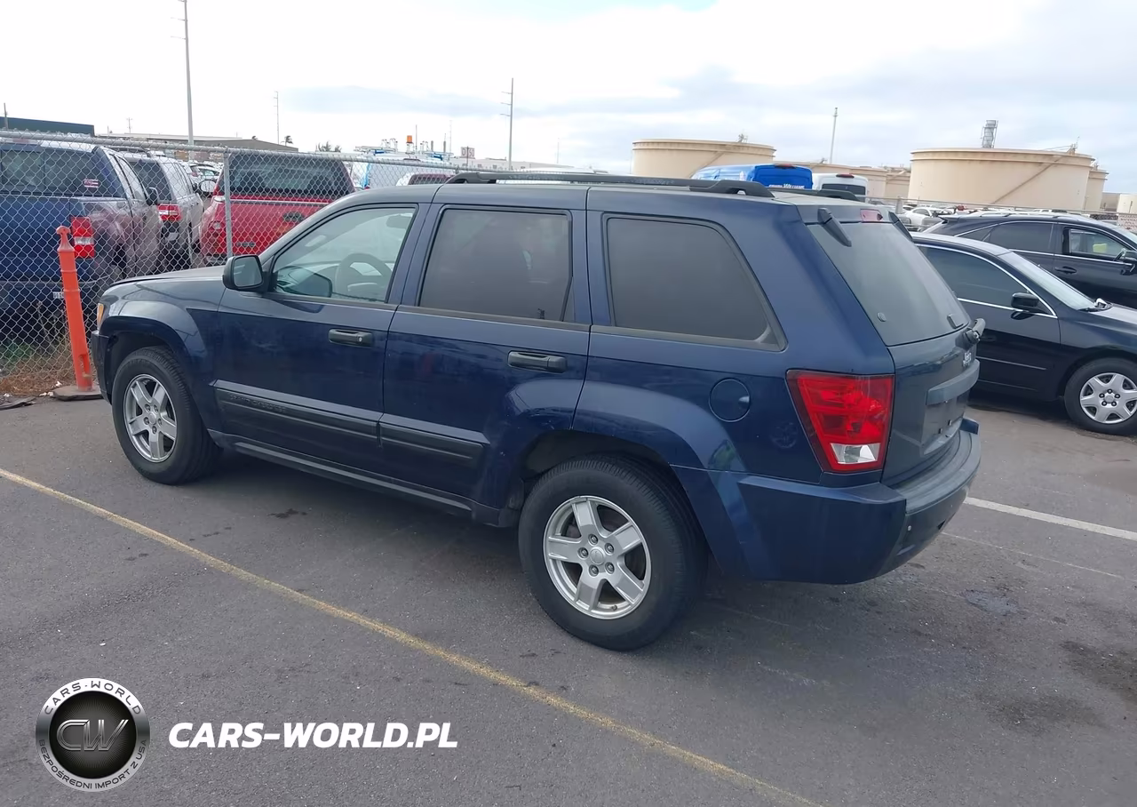 2005 Jeep Grand Cherokee Laredo VIN:1J4GS48K95C541960 - 3