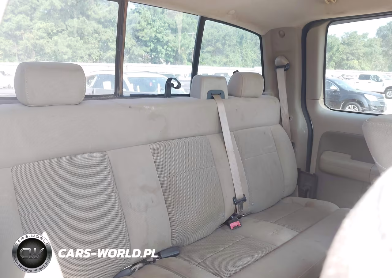 2004 Ford F-150 Stx-Xlt VIN:1FTRX02W44KA05670 - 8