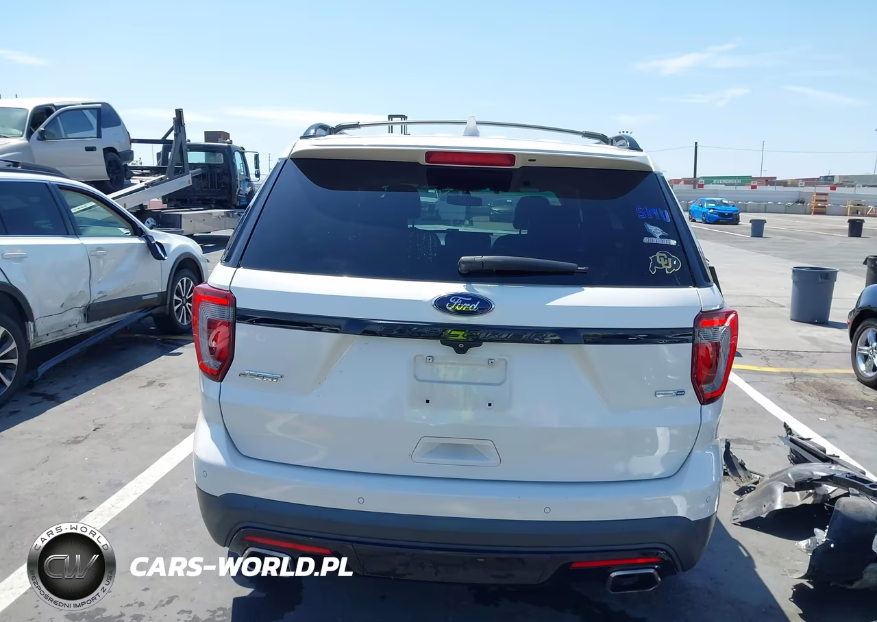 2016 Ford Explorer Sport VIN:1FM5K8GT1GGD13957 - 17