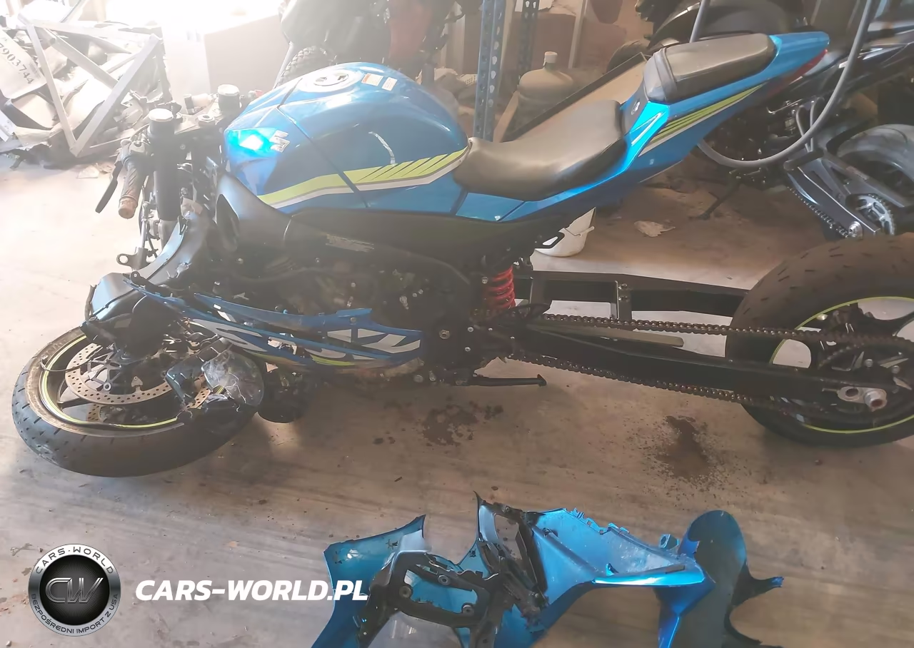 2017 Suzuki Gsx-R1000 VIN:JS1DM11B3H2100809 - 14