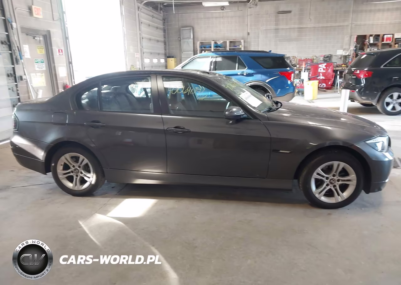 2008 BMW 328Xi VIN:WBAVC73598KP38812 - 13
