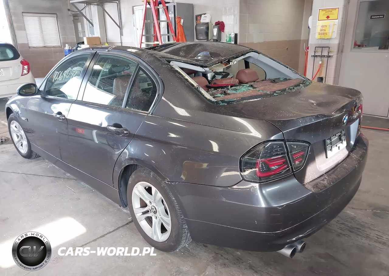 2008 BMW 328Xi VIN:WBAVC73598KP38812 - 3