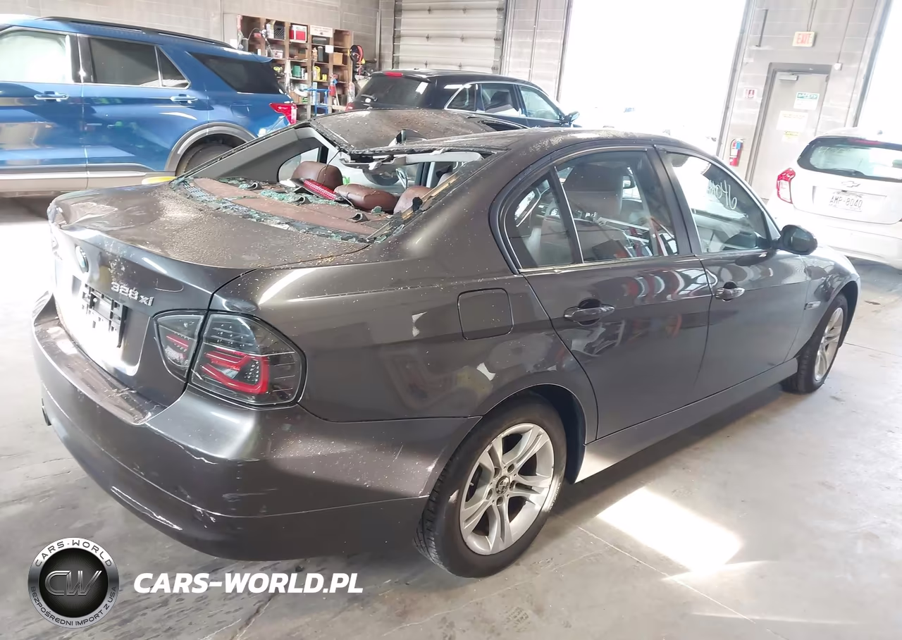2008 BMW 328Xi VIN:WBAVC73598KP38812 - 4