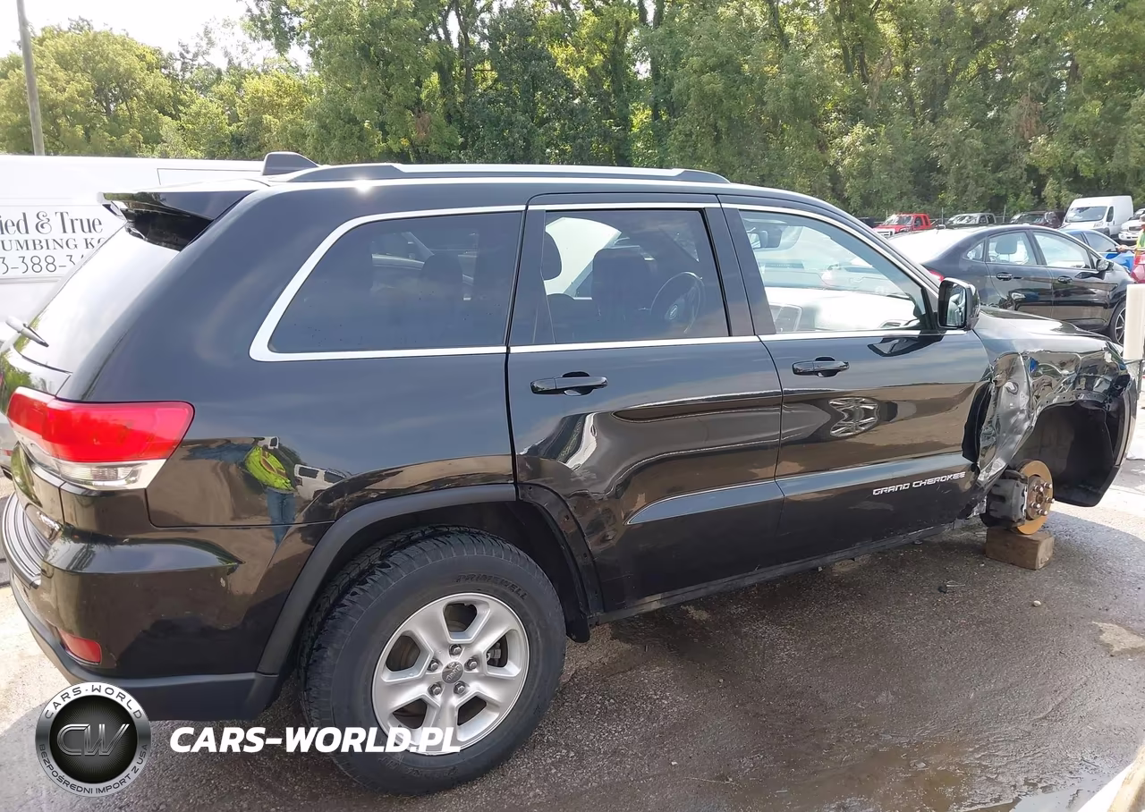 2014 Jeep Grand Cherokee Laredo VIN:1C4RJFAG5EC104783 - 14