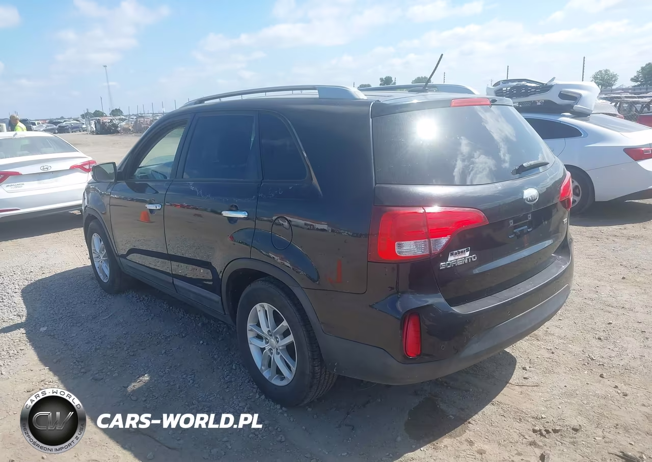 2014 Kia Sorento Lx VIN:5XYKT3A66EG483760 - 3