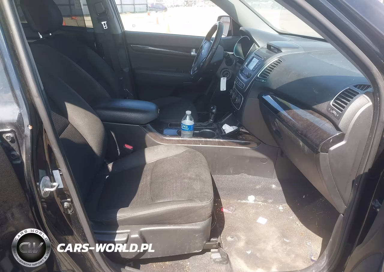 2014 Kia Sorento Lx VIN:5XYKT3A66EG483760 - 5