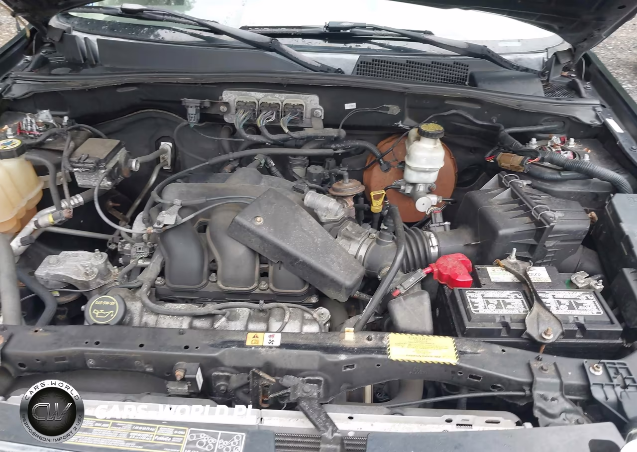 2008 Ford Escape Xlt VIN:1FMCU03148KB27173 - 10