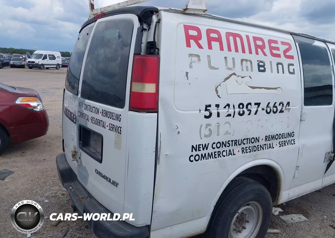 2005 Chevrolet Express VIN:1GCGG25V651117593 - 6