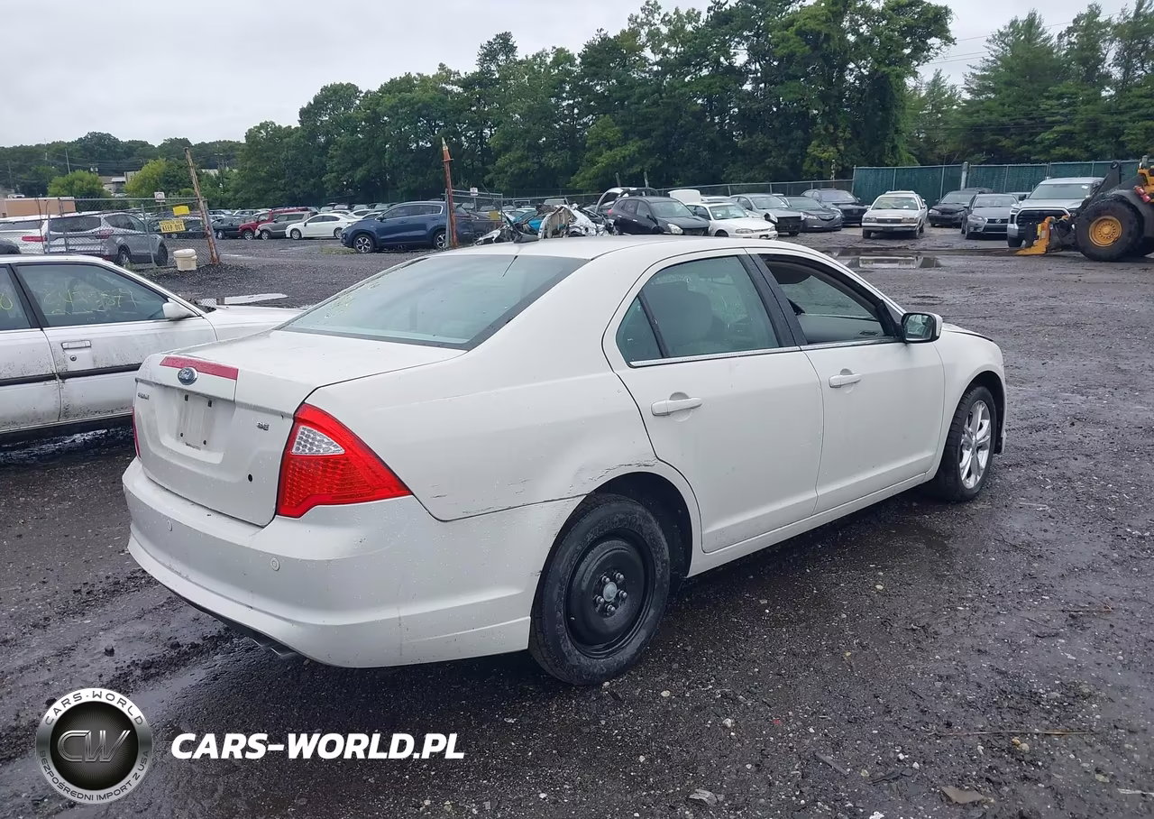 2012 Ford Fusion Se VIN:3FAHP0HA0CR189867 - 4