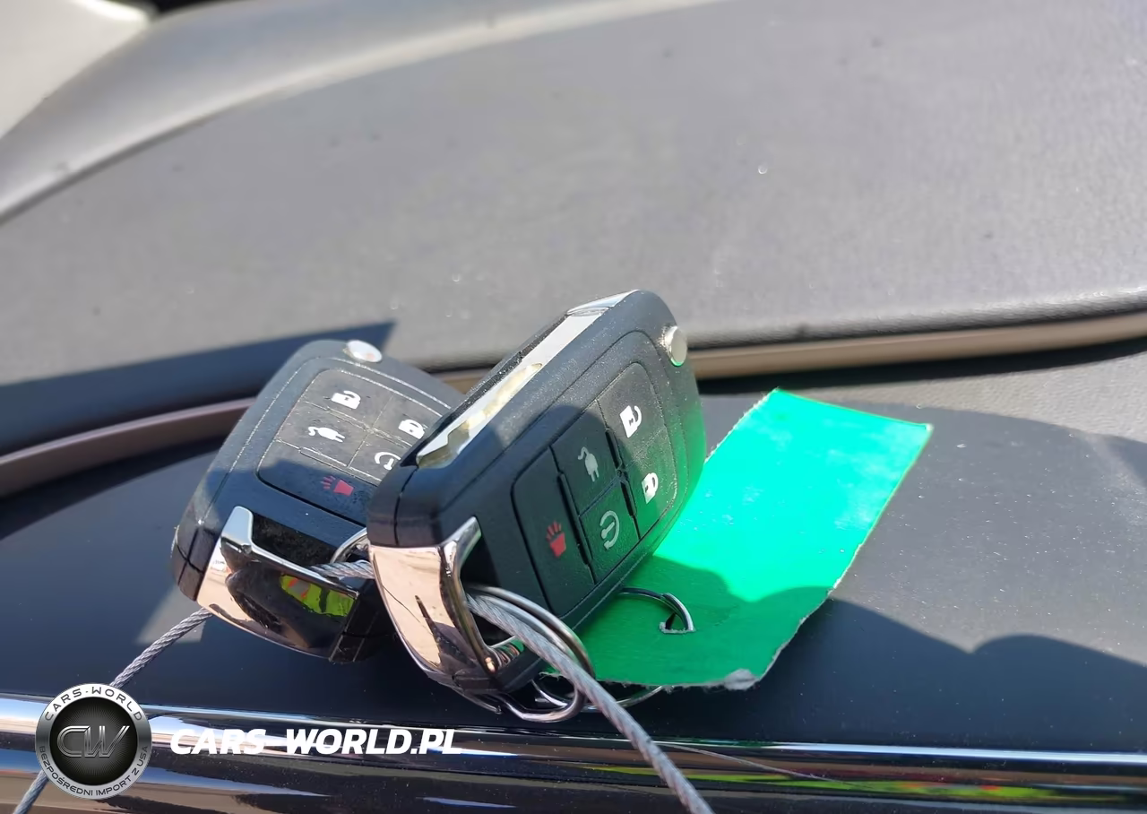 2012 Chevrolet Volt VIN:1G1RD6E4XCU102020 - 11